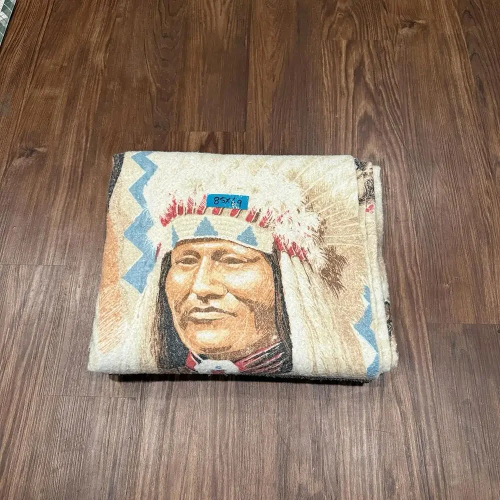Vintage‎ 90s RARE Native American AOP Looney Tunes Native American Blanket 85x69